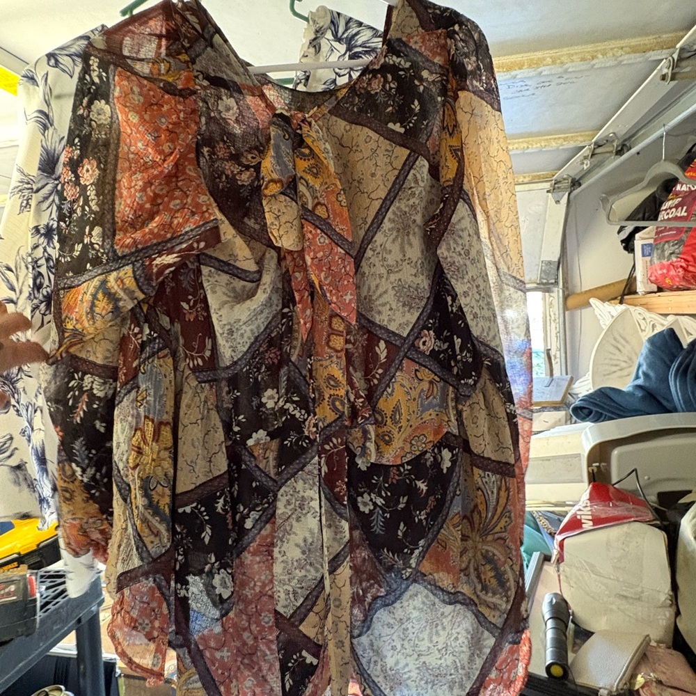 15 blouses - Picture 4 of 15